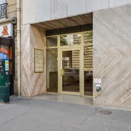 Beautiful 1 Bedroom Near Eiffel Tower