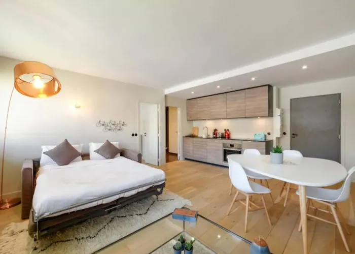 Appartamento Beautiful 1 Bedroom Near Eiffel Tower *