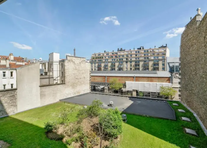 Beautiful 1 Bedroom Near Eiffel Tower *