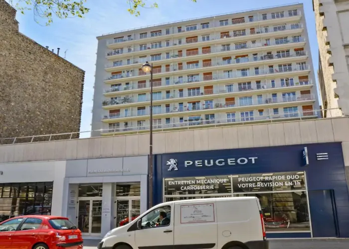 Beautiful 1 Bedroom Near Eiffel Tower Appartamento